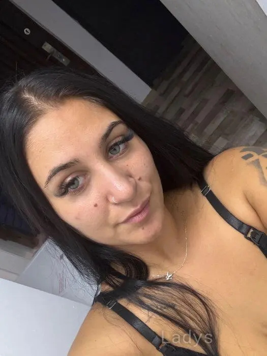 Maria (21) – Call Girl & Independent Escort Service in Larnaca - Gallery Photo 3