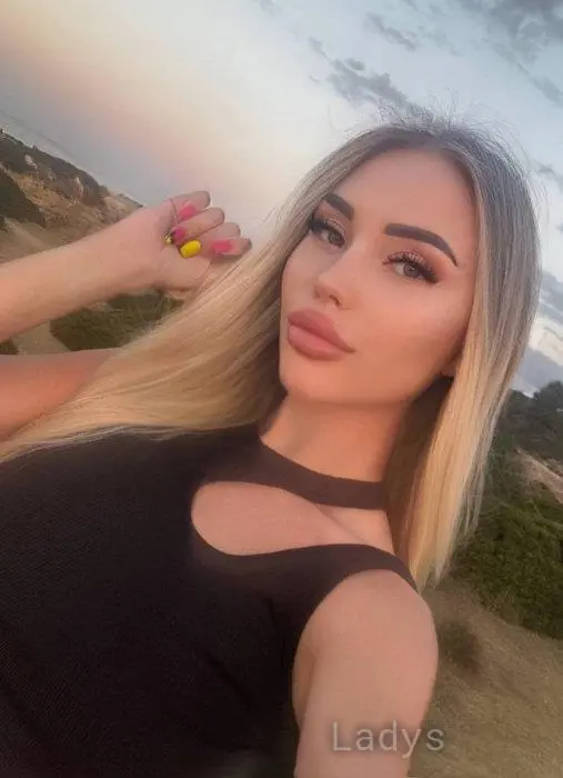 Alexa (25) – Call Girl & Independent Escort Service in Larnaca - Gallery Photo 5