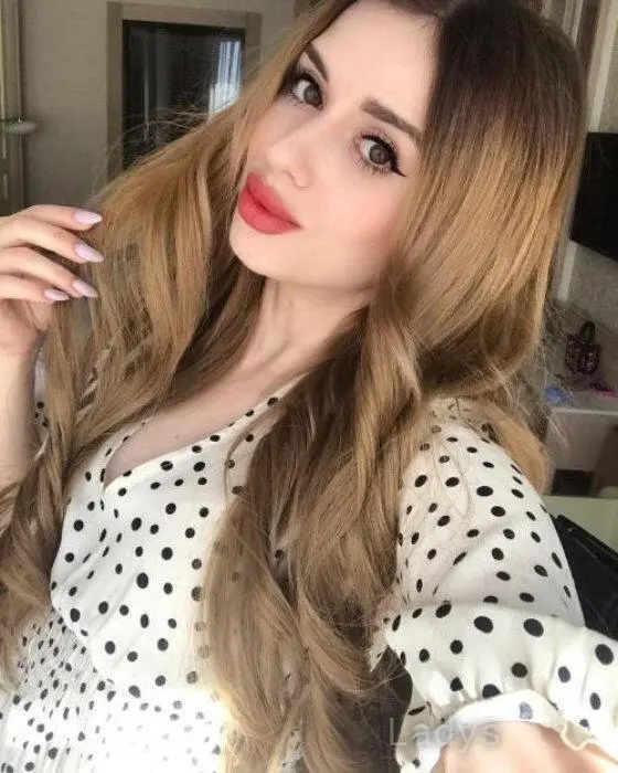 Katerina (27) – Call Girl & Independent Escort Service in Larnaca - Gallery Photo 2
