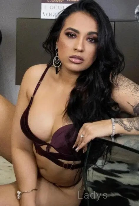 Rayssa Garcia (31) – Call Girl & Independent Escort Service in Leeds - Gallery Photo 3