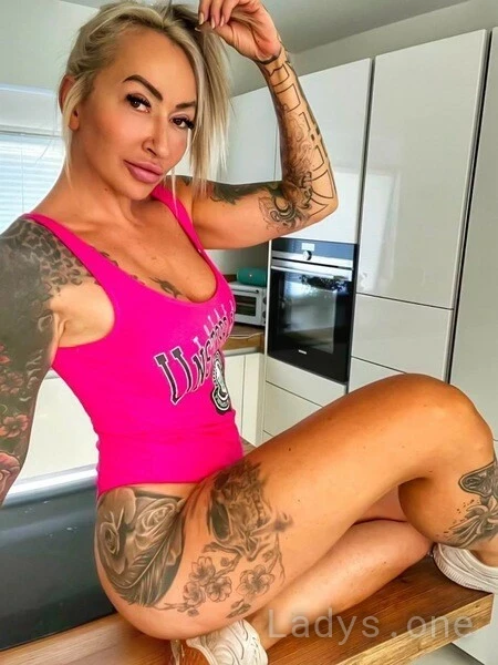 Zoey Hart (35) – Call Girl & Independent Escort Service in Leipzig - Gallery Photo 3