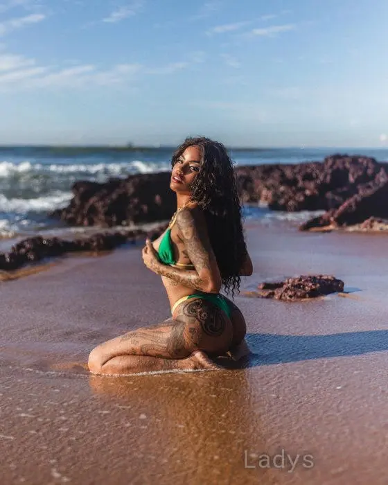 Linda (25) – Call Girl & Independent Escort Service in Leiria - Gallery Photo 3