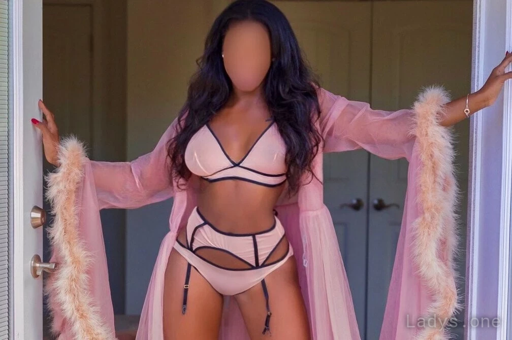 Londyn Lauren (28) – Call Girl & Independent Escort Service in Lewiston - Gallery Photo 2