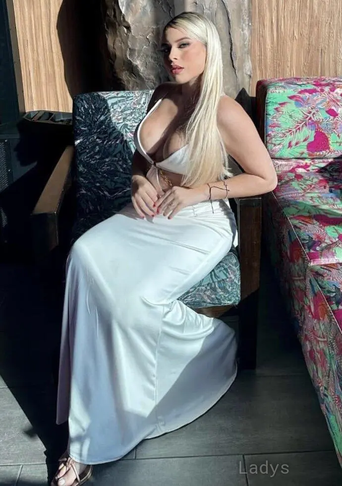 Natasha (21) – Call Girl & Independent Escort Service in Lezhë - Gallery Photo 4
