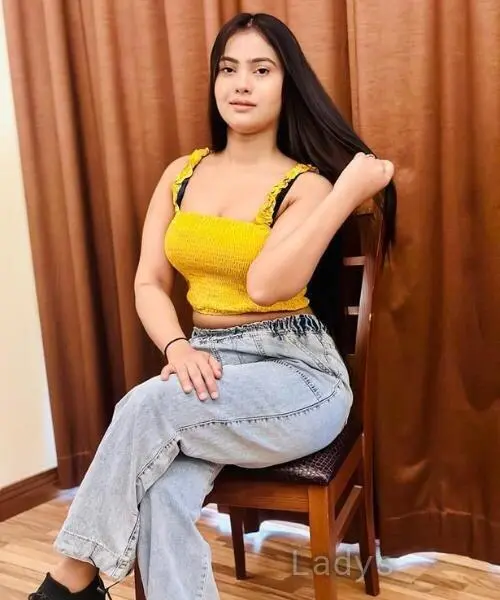 Divya (22) – Call Girl & Independent Escort Service in Liège - Gallery Photo 3