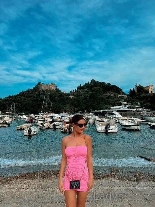 Yana (22) – Call Girl & Independent Escort Service in Limassol - Gallery Photo 5