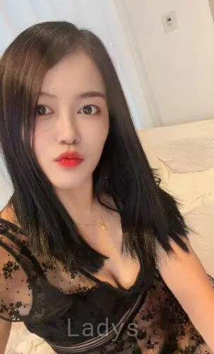 Amy (26) – Call Girl & Independent Escort Service in Limerick - Gallery Photo 3