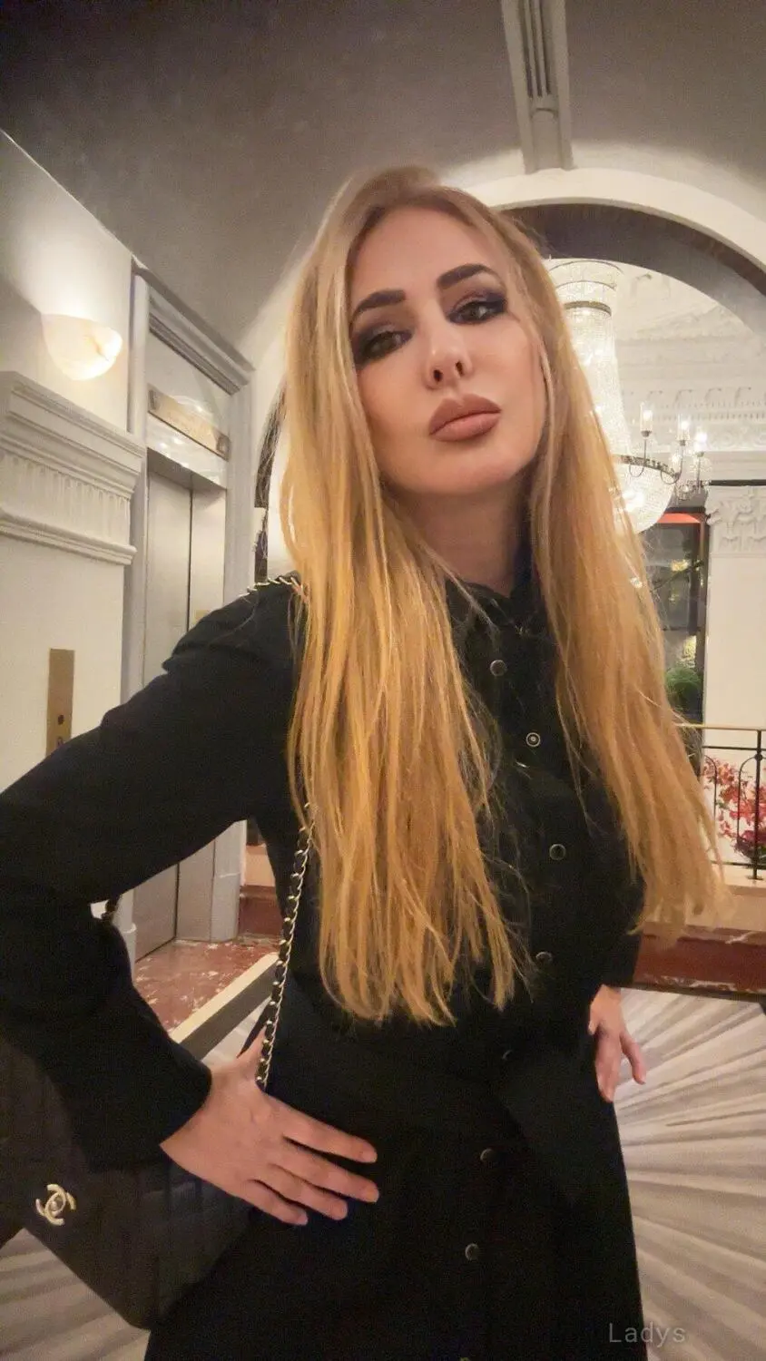 Monique (29) – Call Girl & Independent Escort Service in Limerick - Gallery Photo 6