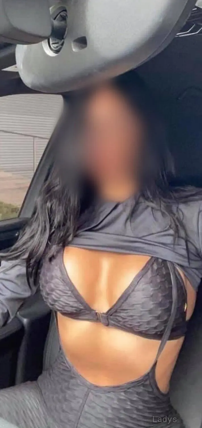 Rosettes (26) – Call Girl & Independent Escort Service in Limoges - Gallery Photo 5