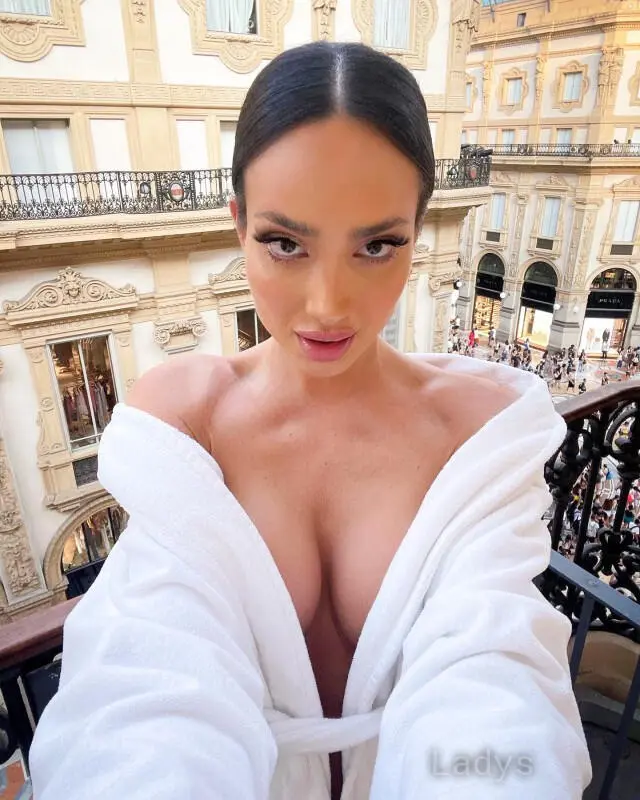 Jasmine (25) – Call Girl & Independent Escort Service in Limoux - Gallery Photo 5