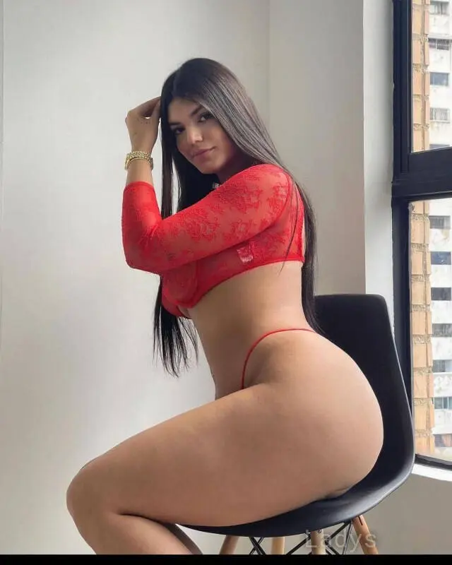 Juliana (23) – Call Girl & Independent Escort Service in Limoux - Gallery Photo 4