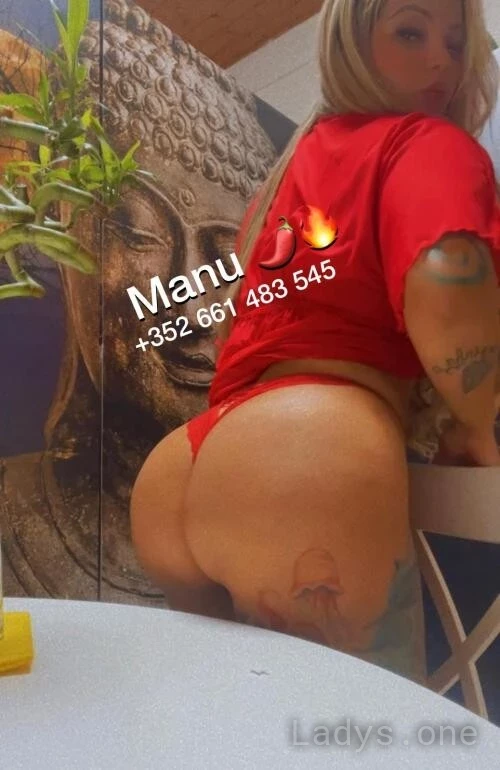 Manu (25) – Call Girl & Independent Escort Service in Limpertsberg - Gallery Photo 3