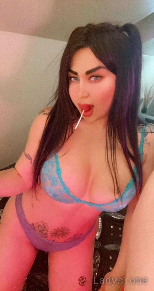 Reem (26) – Call Girl & Independent Escort Service in Linköping - Gallery Photo 2