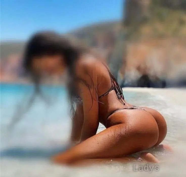 Isabella (36) – Call Girl & Independent Escort Service in Linz - Gallery Photo 3