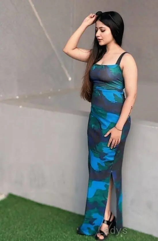 Shivani (23) – Call Girl & Independent Escort Service in João Lisboa - Gallery Photo 4