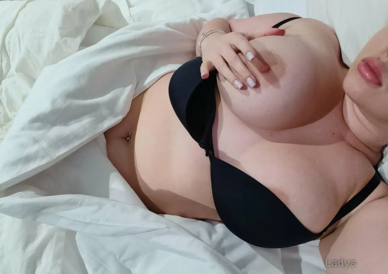 Merli (25) – Call Girl & Independent Escort Service in João Lisboa - Gallery Photo 3