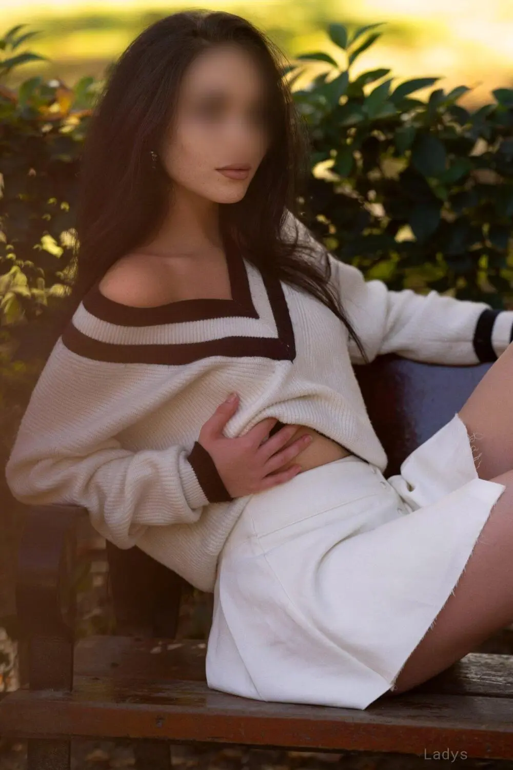 Juliette (18) – Call Girl & Independent Escort Service in Lleida - Gallery Photo 4