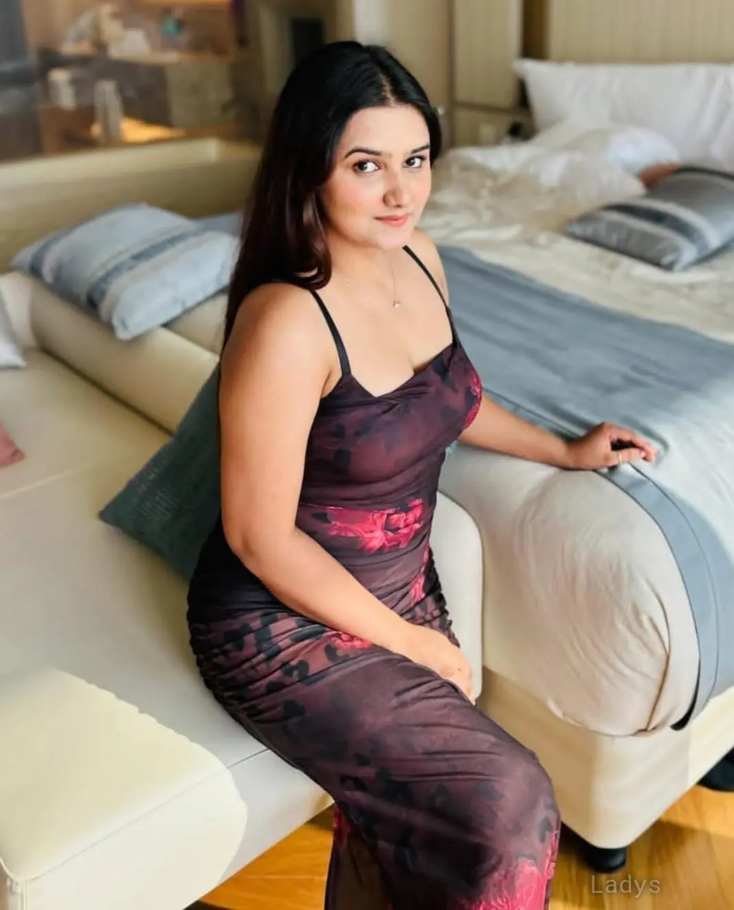 Nisha (22) – Call Girl & Independent Escort Service in Lleida - Gallery Photo 3