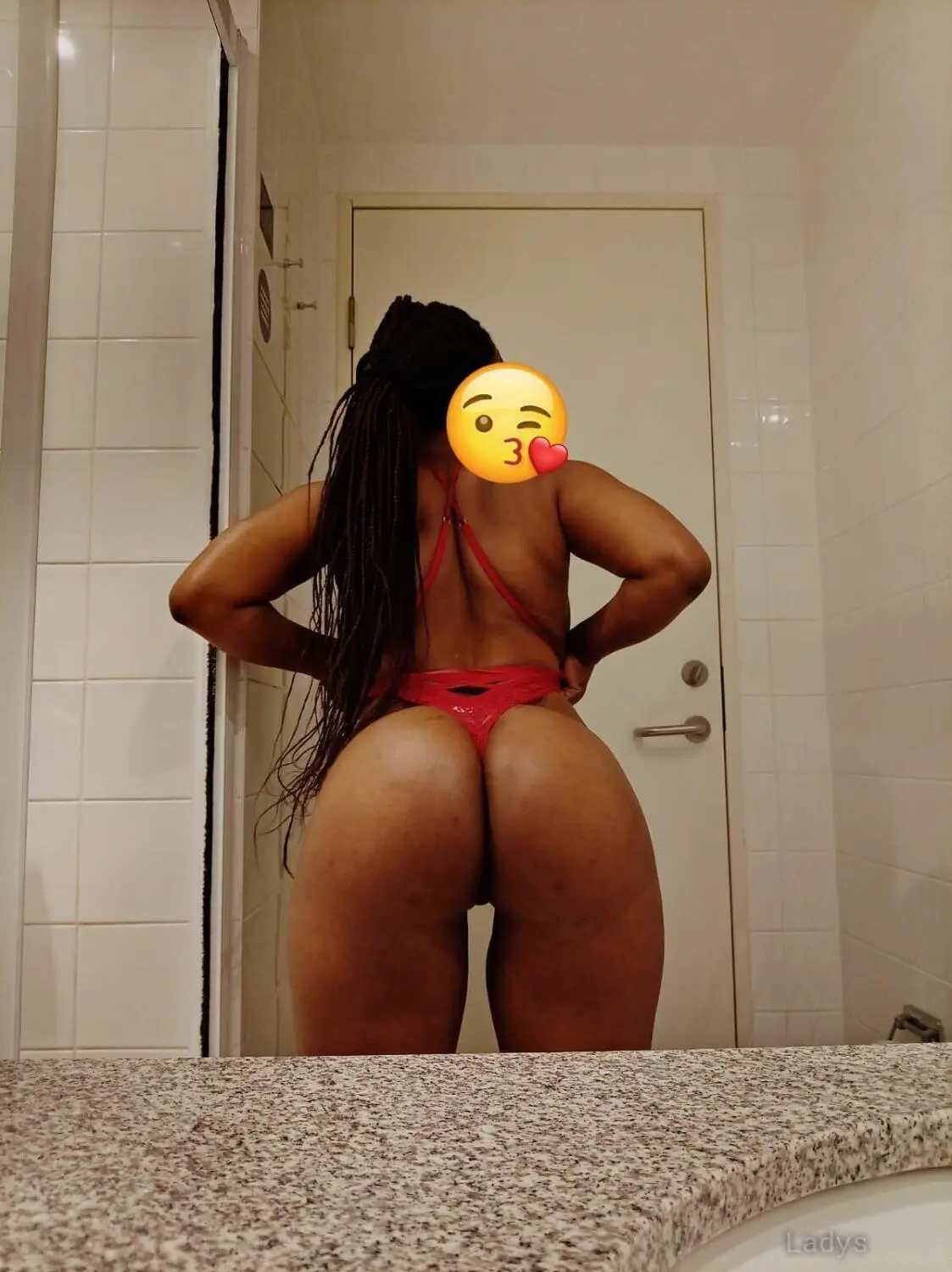 Ella (28) – Call Girl & Independent Escort Service in London - Gallery Photo 8