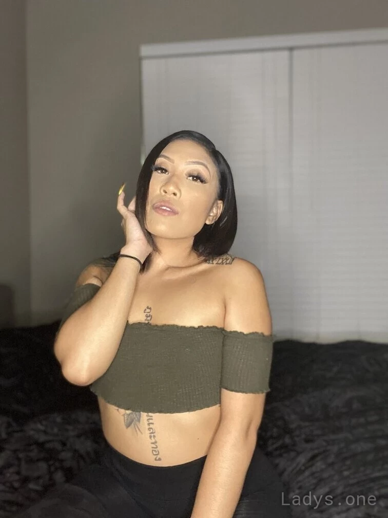 Lucy Lu (25) – Call Girl & Independent Escort Service in Long Beach - Gallery Photo 4