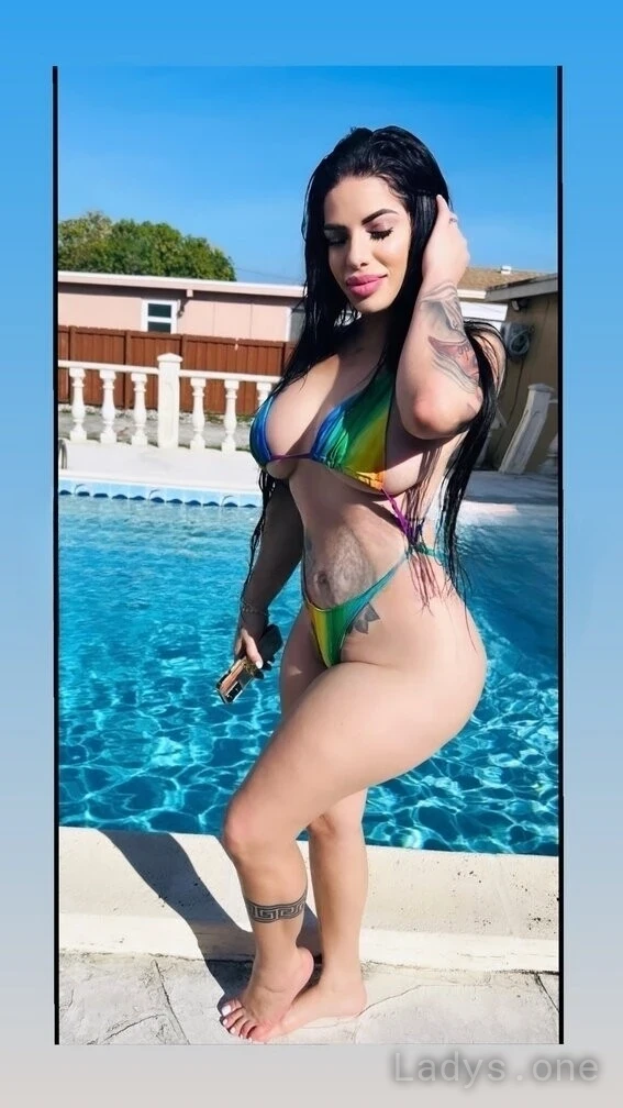 Paula (28) – Call Girl & Independent Escort Service in Longmont - Gallery Photo 3