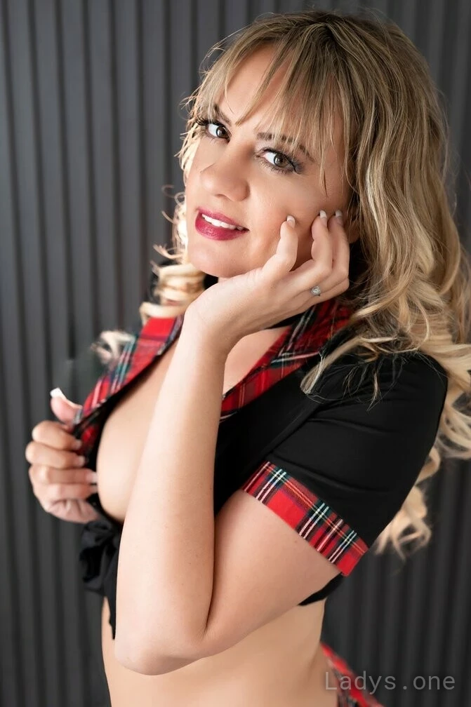 Lexi (27) – Call Girl & Independent Escort Service in Longview - Gallery Photo 3