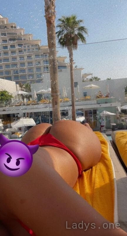Amber Beurette (23) – Call Girl & Independent Escort Service in Lorient - Gallery Photo 5