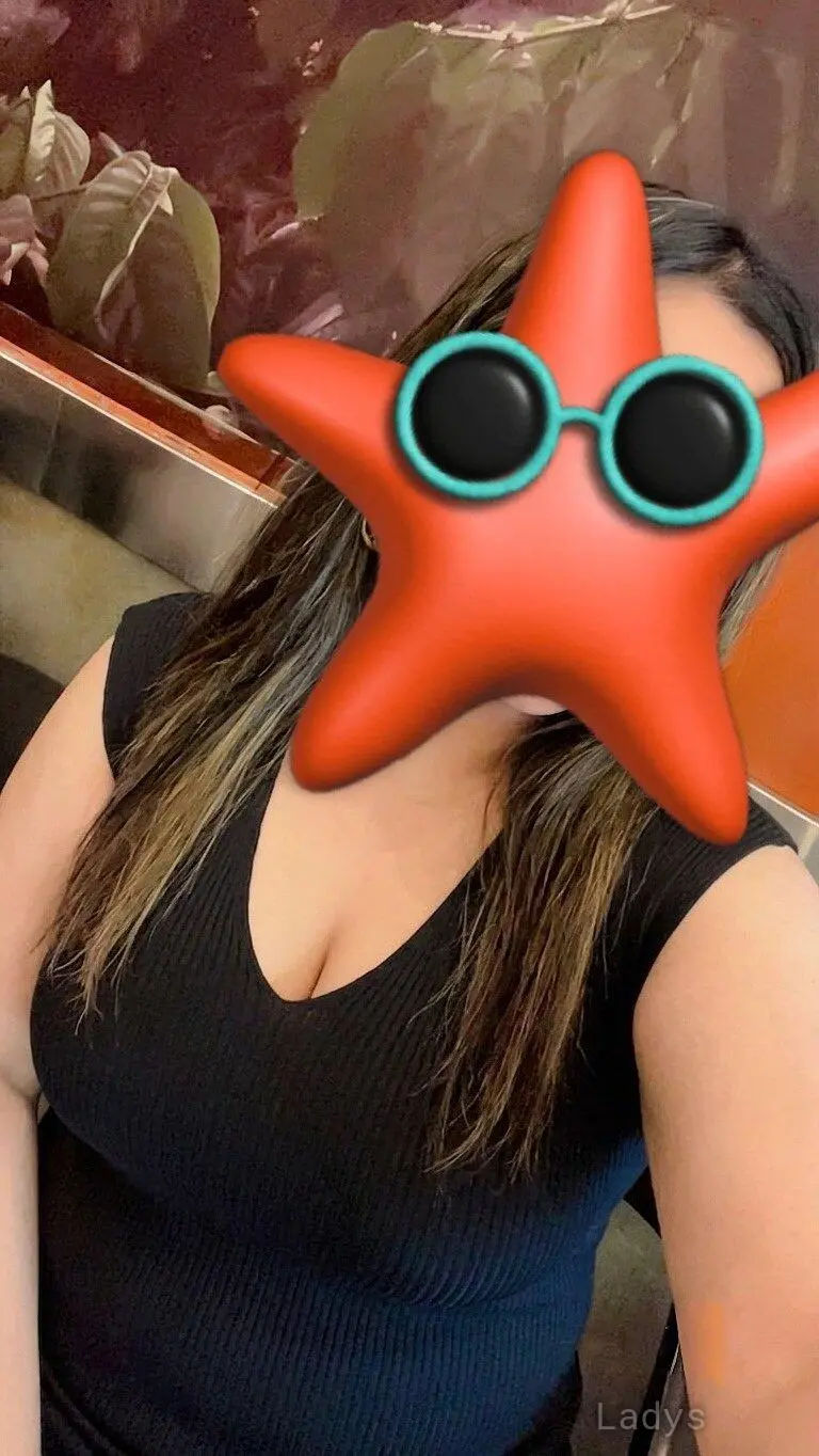 Avneet (22) – Call Girl & Independent Escort Service in Lucknow - Gallery Photo 2