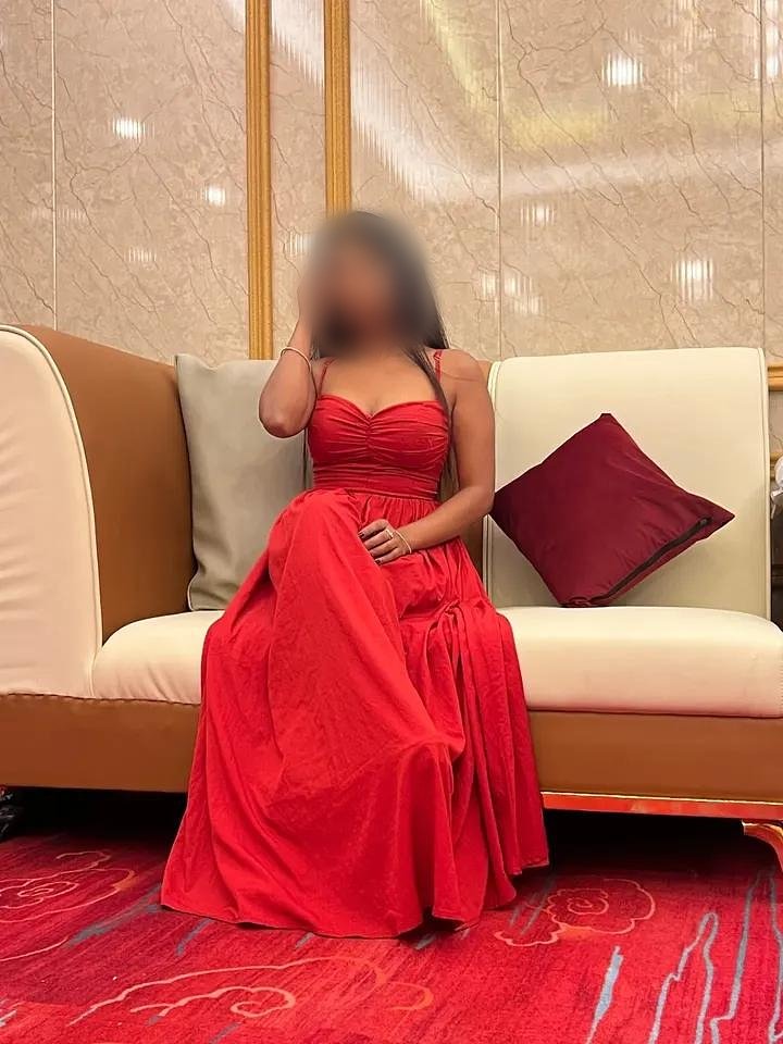 Sanjana (22) – Call Girl & Independent Escort Service in Lucknow - Gallery Photo 2