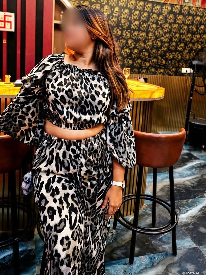 Very (21) – Call Girl & Independent Escort Service in Lucknow - Gallery Photo 3