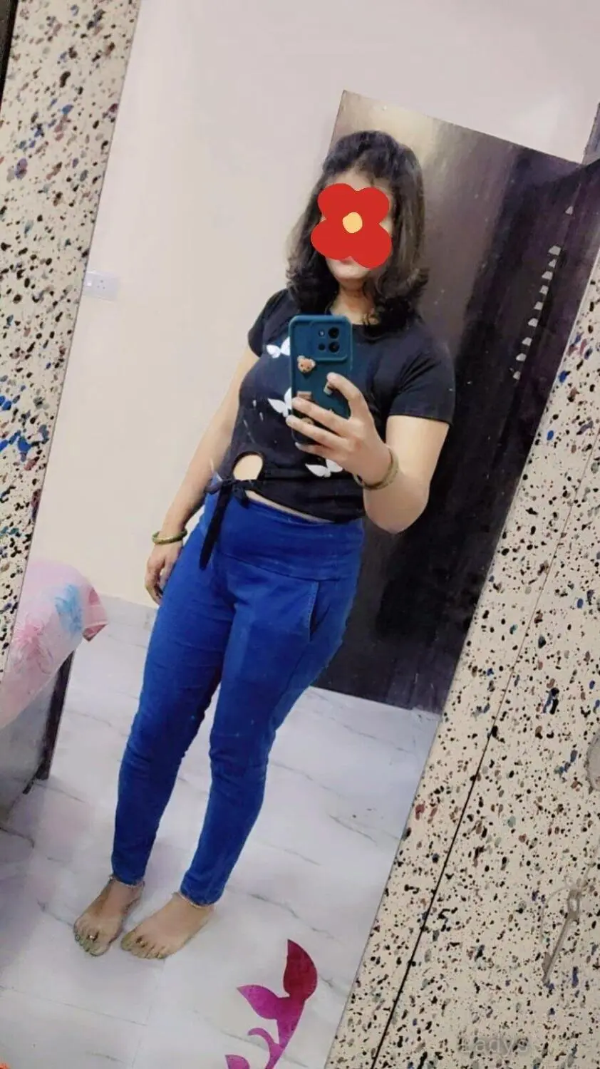 Ritika (23) – Call Girl & Independent Escort Service in Ludhiana - Gallery Photo 3