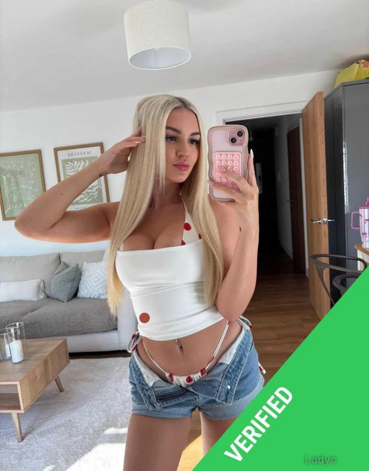 Lugano (25) – Call Girl & Independent Escort Service in Lugano - Gallery Photo 5