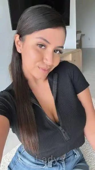 Amanda (27) – Call Girl & Independent Escort Service in Luton - Gallery Photo 7