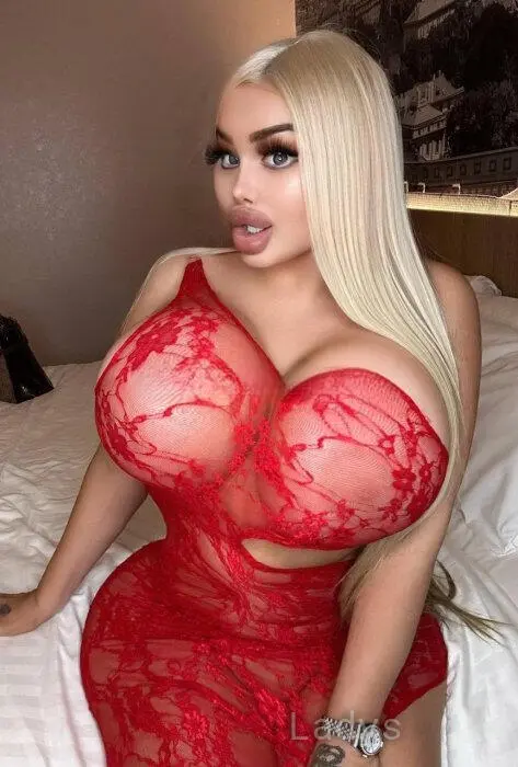 Bibi (28) – Call Girl & Independent Escort Service in Luzern - Gallery Photo 3