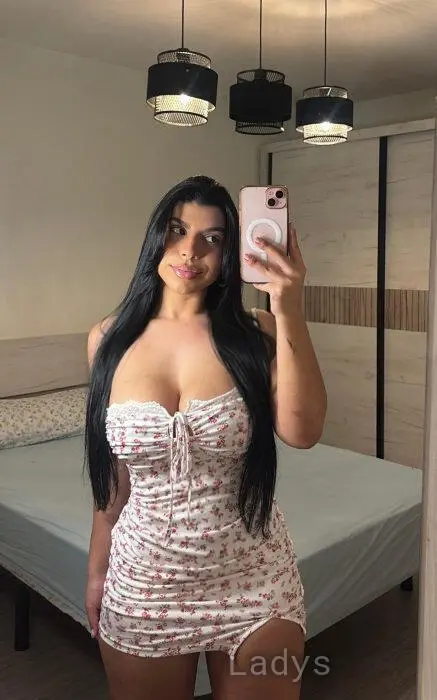 Eva (25) – Call Girl & Independent Escort Service in Málaga - Gallery Photo 4