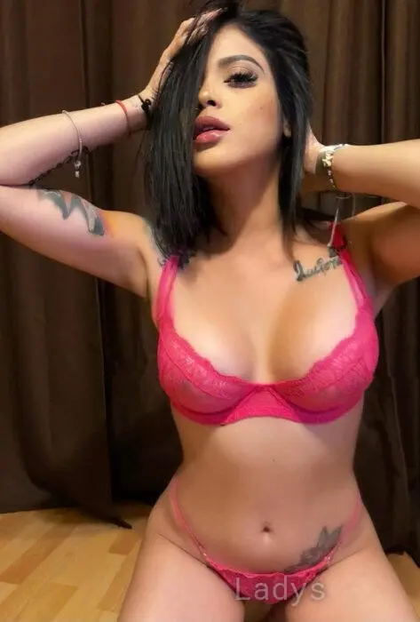 Eliza (30) – Call Girl & Independent Escort Service in Ottobrunn bei München - Gallery Photo 3