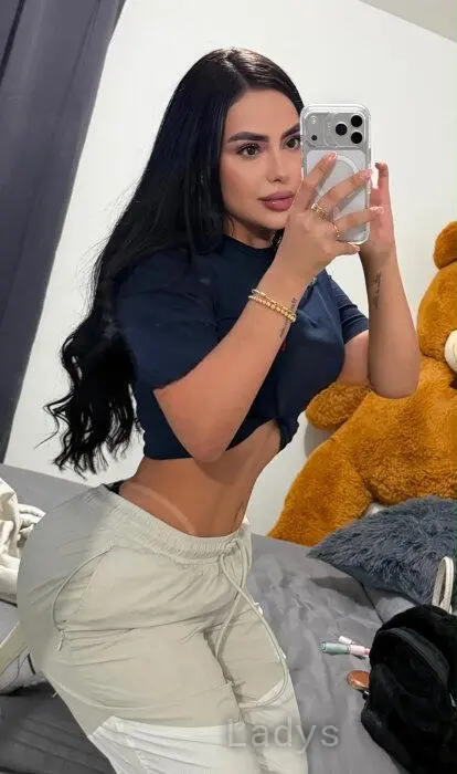 Silvana (25) – Call Girl & Independent Escort Service in Ottobrunn bei München - Gallery Photo 2