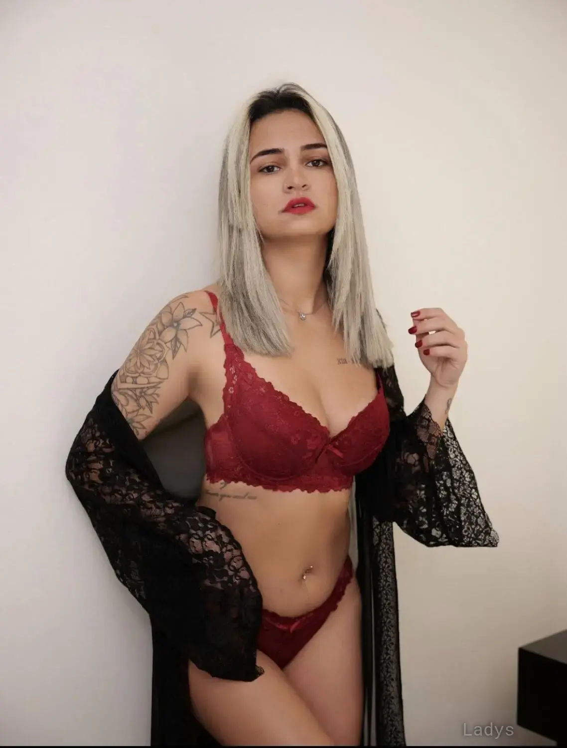 Mel (26) – Call Girl & Independent Escort Service in São João da Madeira - Gallery Photo 4