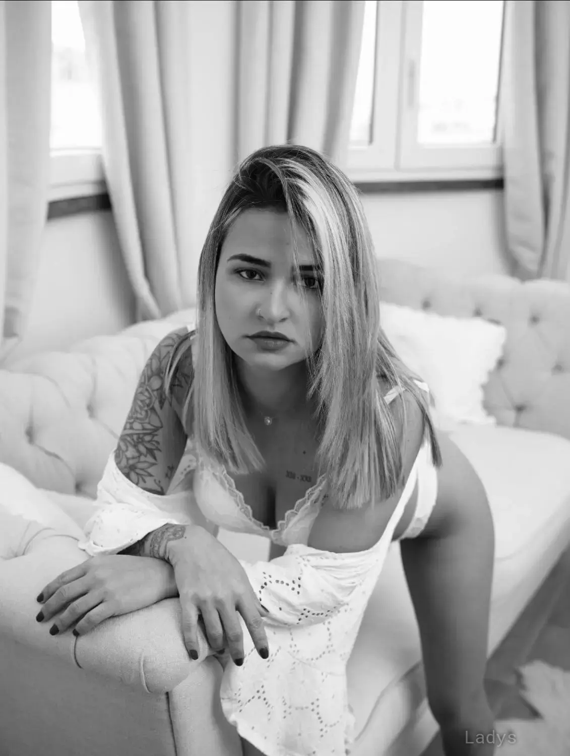 Mel (26) – Call Girl & Independent Escort Service in São João da Madeira - Gallery Photo 3