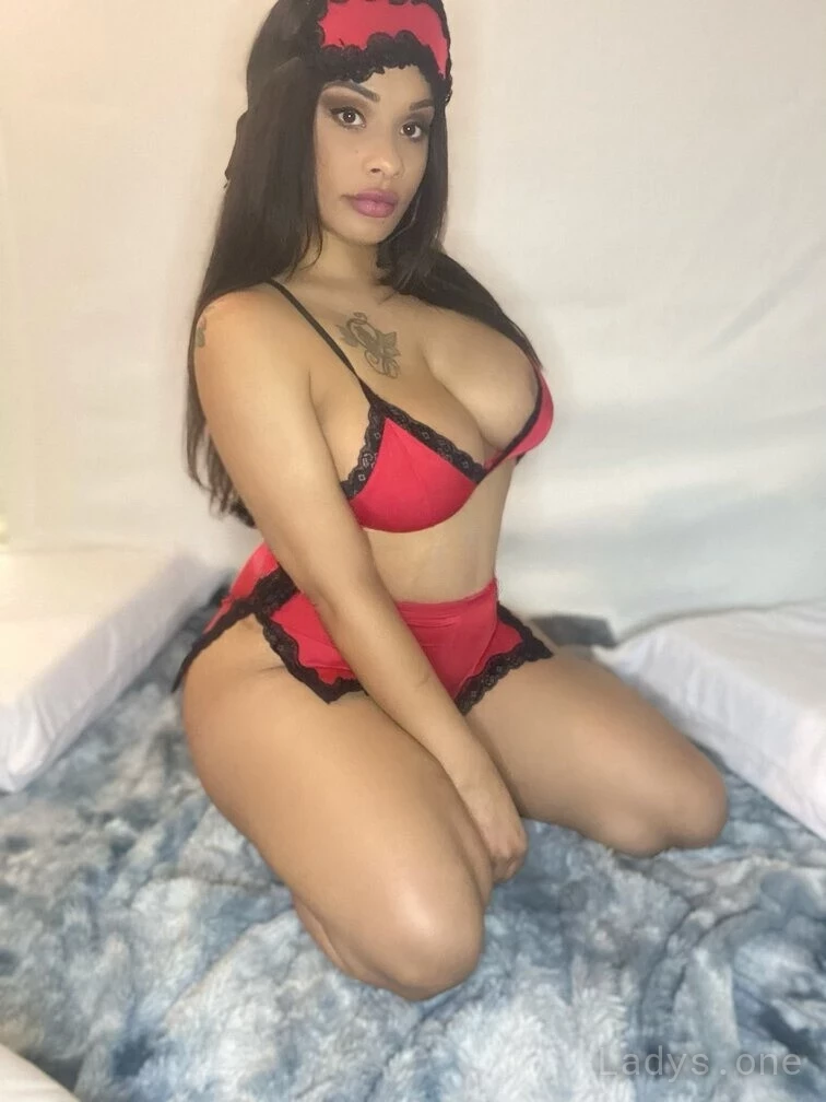 Angel (30) – Call Girl & Independent Escort Service in Madison - Gallery Photo 5