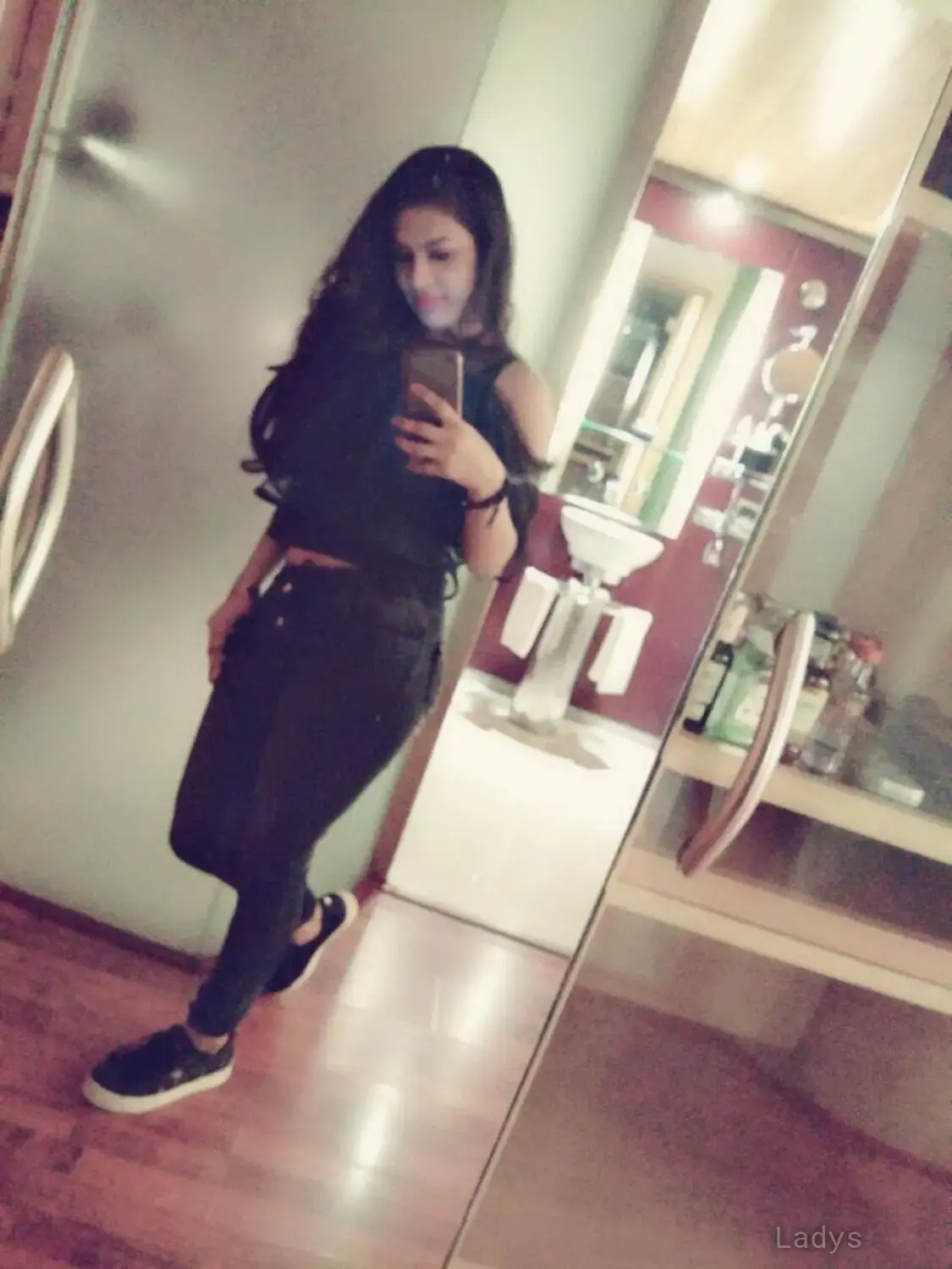 Deepika Sharma (23) – Call Girl & Independent Escort Service in Madurai - Gallery Photo 3