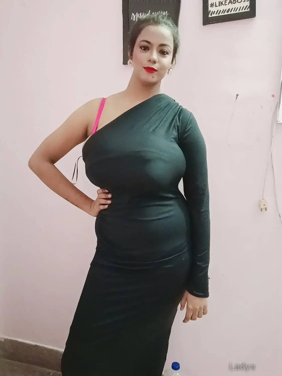 Simi (22) – Call Girl & Independent Escort Service in Madurai - Gallery Photo 6