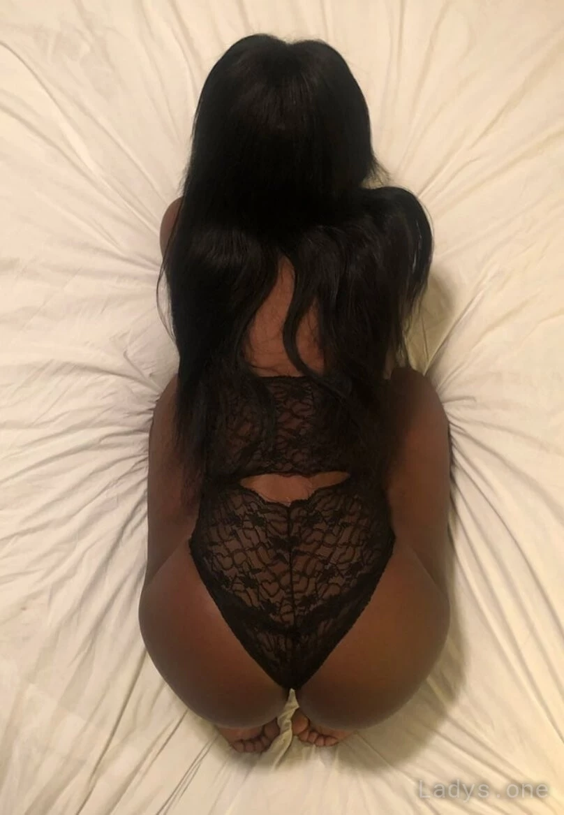 Natalie (24) – Call Girl & Independent Escort Service in Mahboula - Gallery Photo 4