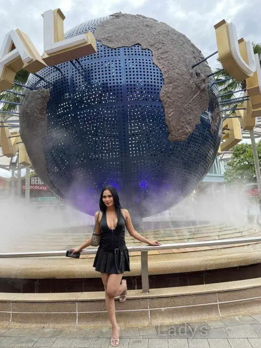 Cheska (21) – Call Girl & Independent Escort Service in Manila - Gallery Photo 4