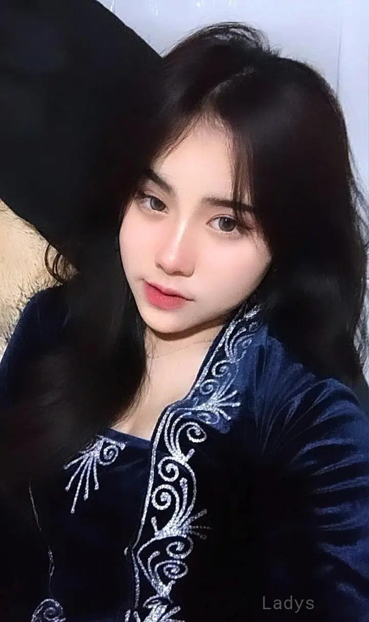Seina (19) – Call Girl & Independent Escort Service in Malang - Gallery Photo 6