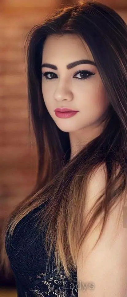 Berry (32) – Call Girl & Independent Escort Service in Maldives - Gallery Photo 6