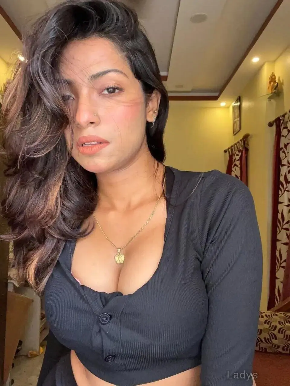 Zoya (24) – Call Girl & Independent Escort Service in Maldives - Gallery Photo 3