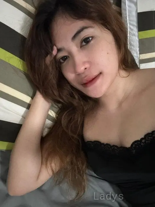 Nany (24) – Call Girl & Independent Escort Service in Malmö - Gallery Photo 2