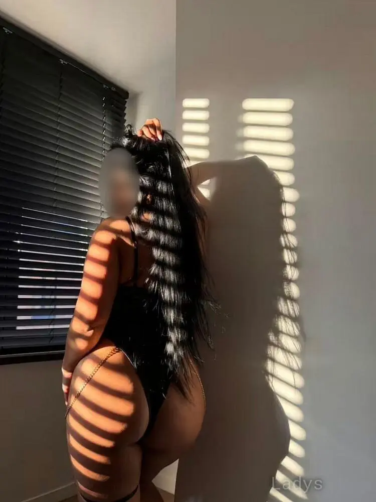 Katalyna (29) – Call Girl & Independent Escort Service in Malmö - Gallery Photo 4