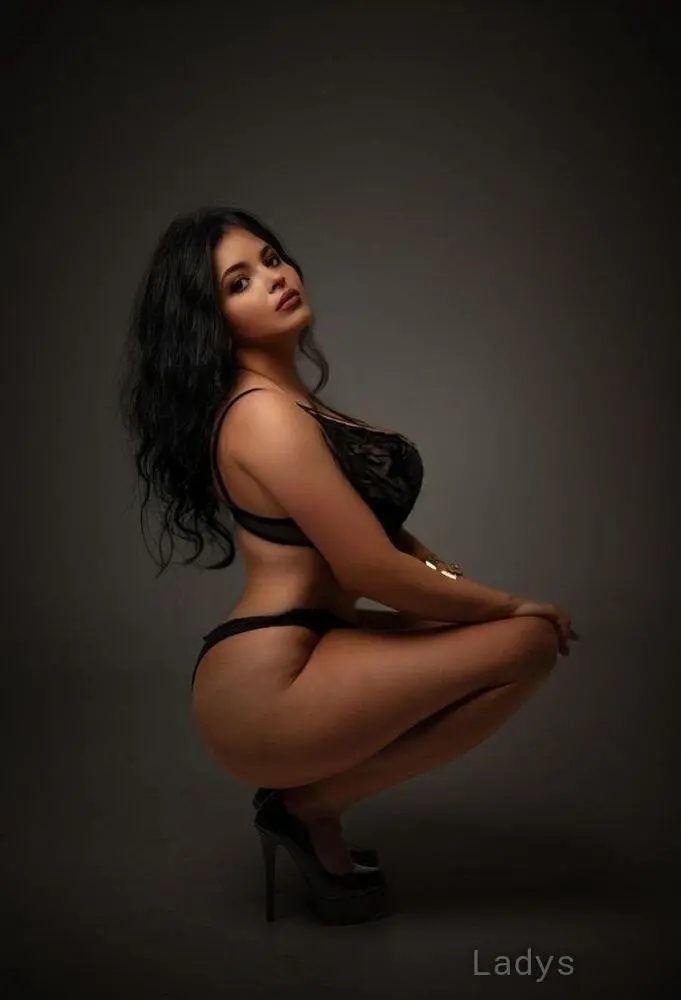 Milana (19) – Call Girl & Independent Escort Service in Malmö - Gallery Photo 5